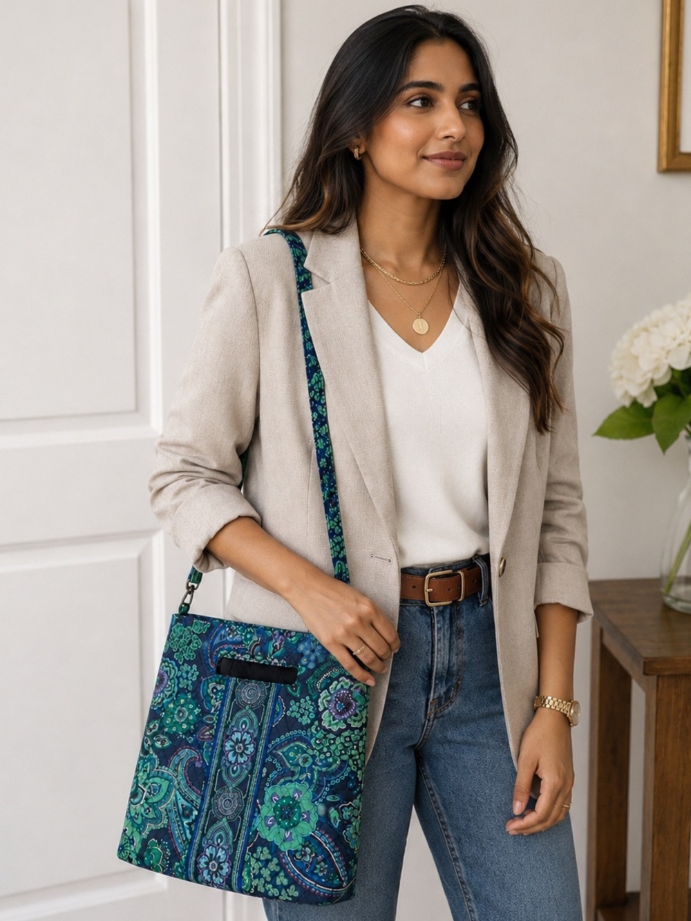 Vera Bradley Rhapsody Blue Retired Shoulder Bag Cutout Handle EUC